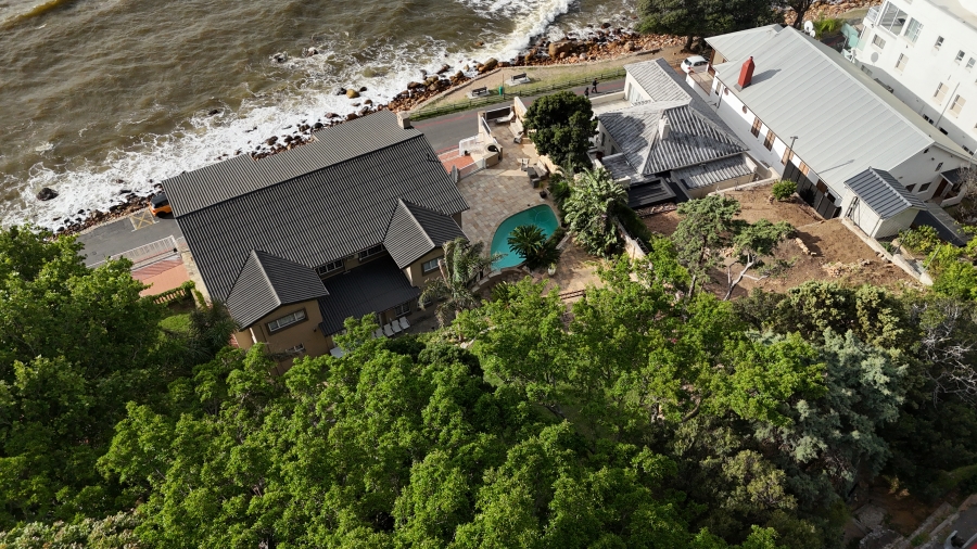 6 Bedroom Property for Sale in Gordons Bay Village Western Cape